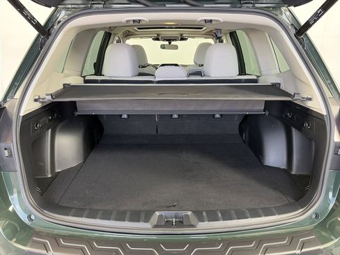 Used 2023 Subaru Forester Premium image 14