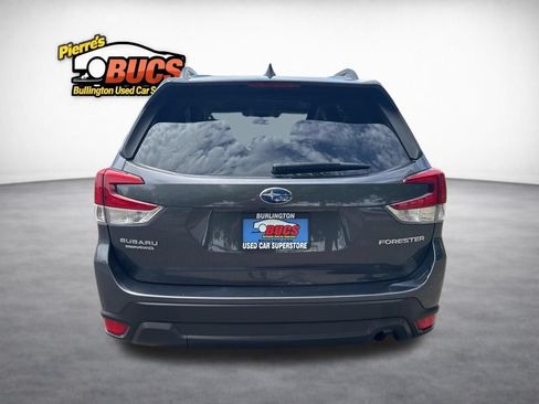 Used 2021 Subaru Forester Premium AWD/4WD image 4