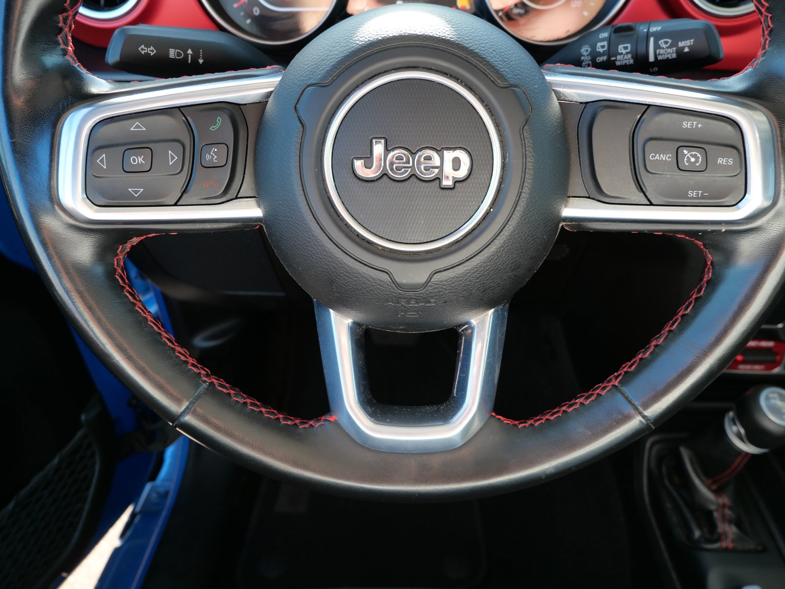 Used 2022 Jeep Wrangler Unlimited Rubicon AWD/4WD image 25