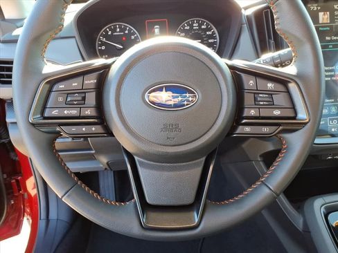 Used 2025 Subaru Crosstrek 2.5i Limited w/ Crosstrek Mirror Package image 19