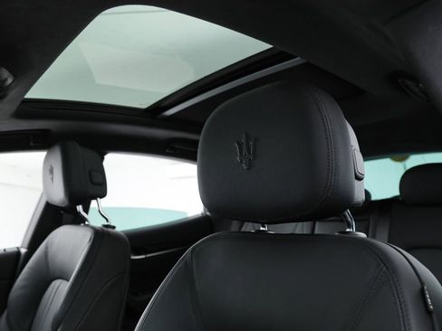 Certified 2022 Maserati Levante GT AWD/4WD image 22