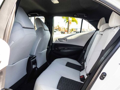 Certified 2025 Toyota Corolla SE image 15