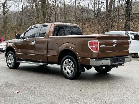 Used 2011 Ford F150 Lariat w/ Lariat Chrome Pkg image 3