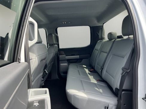 New 2025 Ford F150 Lightning Flash AWD/4WD image 8