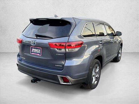 Used 2019 Toyota Highlander Limited Platinum image 5