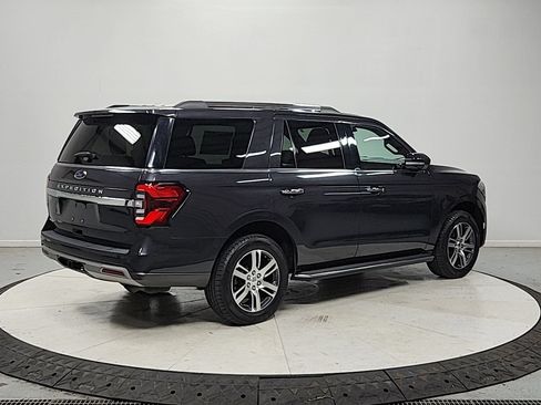 Used 2022 Ford Expedition Limited RWD image 7