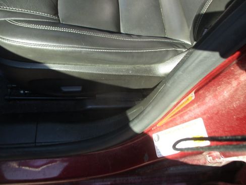 Used 2016 Chevrolet Cruze LT image 13