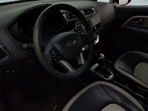 Used 2017 Kia Rio LX w/ Power Package image 4