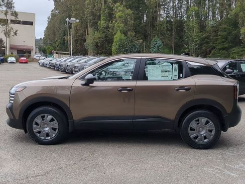 New 2026 Nissan Kicks S FWD image 8