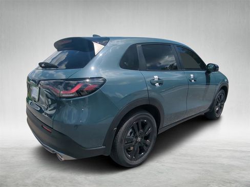 New 2026 Honda HR-V Sport image 3