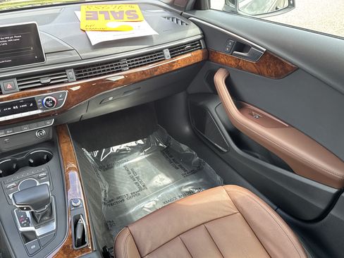 Used 2019 Audi A4 2.0T Prestige w/ Prestige Package FWD image 15