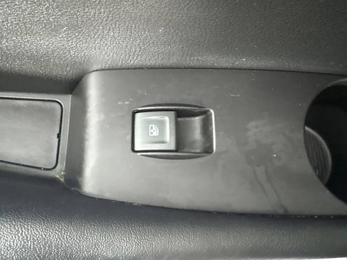 Used 2019 Cadillac Escalade Luxury AWD/4WD image 47