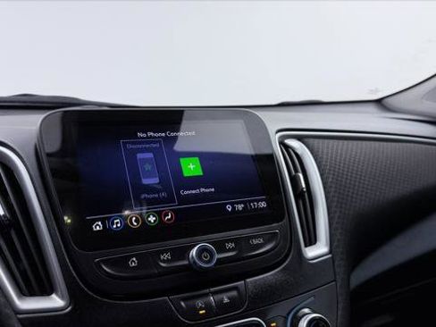 Used 2023 Chevrolet Malibu LT FWD image 31