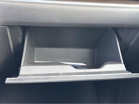 Used 2022 Chevrolet Silverado 1500 LT Trail Boss w/ Convenience Package II image 28