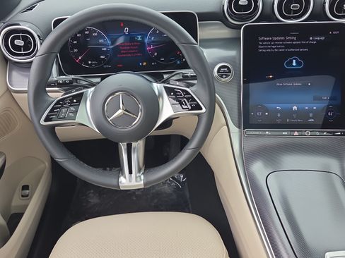 Used 2026 Mercedes-Benz GLC 300 image 14