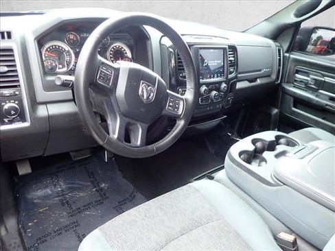 Used 2019 RAM 1500 Big Horn AWD/4WD image 9