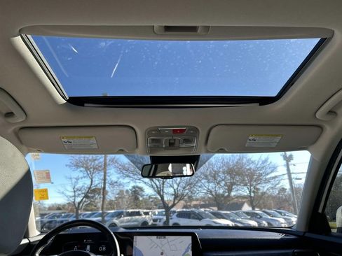 Used 2023 Kia Telluride EX image 10