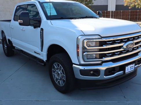 Used 2024 Ford F250 Lariat AWD/4WD image 3