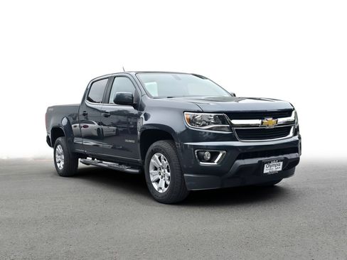Used 2019 Chevrolet Colorado LT w/ LT Convenience Package AWD/4WD image 1