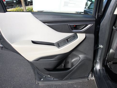 Used 2023 Subaru Forester AWD/4WD image 21