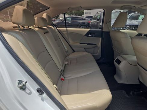 Used 2015 Honda Accord EX-L image 19