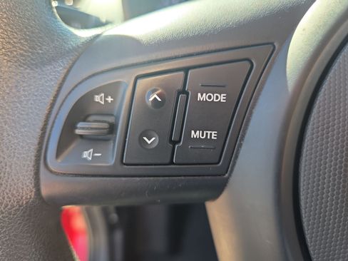 Used 2013 Kia Soul FWD image 16