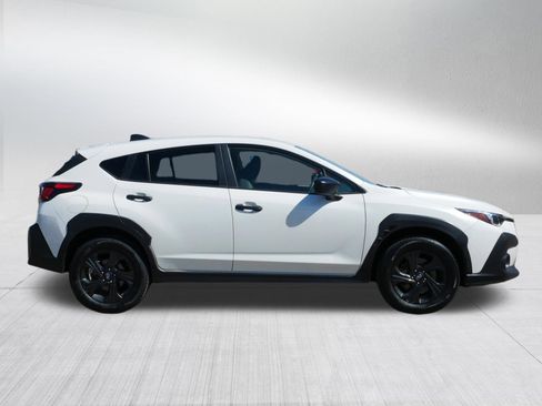 Used 2024 Subaru Crosstrek 2.0i AWD/4WD image 8