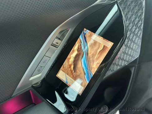 Used 2023 BMW 760i xDrive image 29