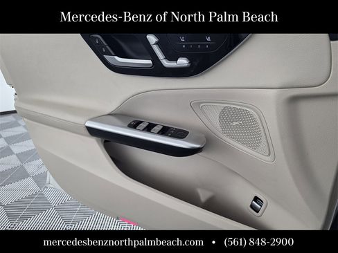 Certified 2022 Mercedes-Benz C 300 Sedan image 26