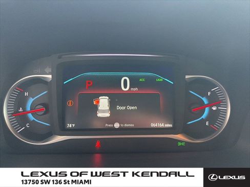 Used 2021 Honda Pilot EX image 1