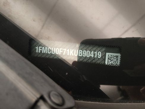 Used 2019 Ford Escape S FWD image 33