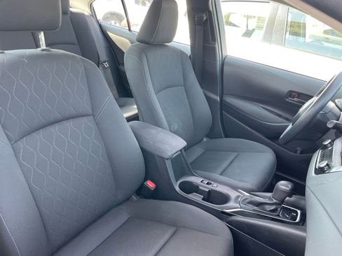 Used 2023 Toyota Corolla LE image 34