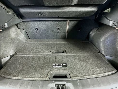 Used 2021 Nissan Rogue Sport SL FWD image 36