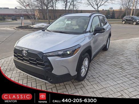 New 2026 Toyota Corolla Cross LE image 4