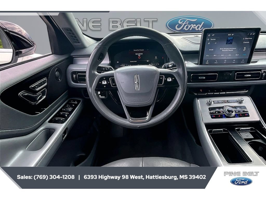 Used 2020 Lincoln Aviator Reserve w/ Elements Package Plus AWD/4WD image 5
