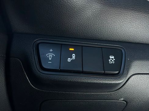 Used 2023 Kia Forte GT-Line w/ GT-Line Technology Package FWD image 9