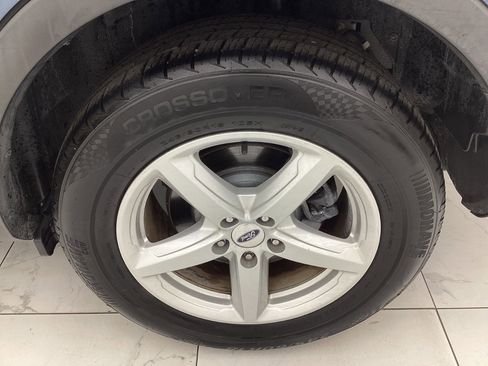 Used 2018 Ford Explorer XLT w/ Equipment Group 201A image 51