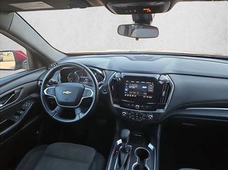 Used 2023 Chevrolet Traverse LT AWD/4WD video 3