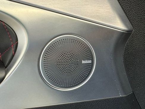 Used 2020 Genesis G70 3.3T w/ Sport Package image 38