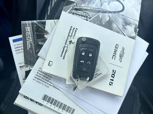 Used 2015 GMC Terrain Denali w/ Cargo Package FWD image 32