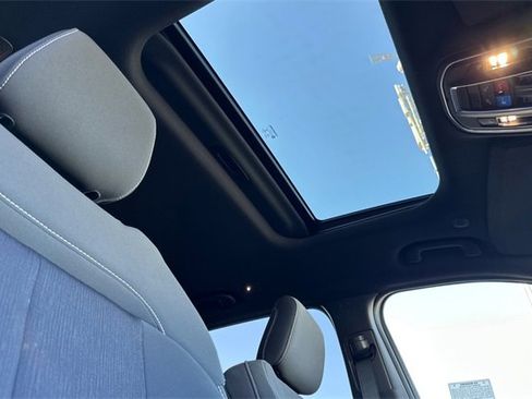 New 2025 Jeep Grand Cherokee Laredo X image 4