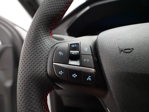 Used 2023 Ford Escape ST-Line w/ Tech Pack #1 AWD/4WD image 18