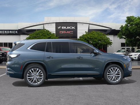 New 2026 Buick Enclave Avenir image 7