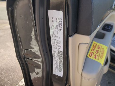 Used 2018 Jeep Grand Cherokee Limited w/ Trailer Tow Group IV image 33