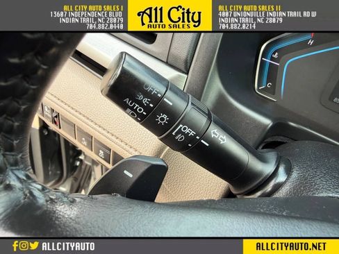 Used 2018 Honda Odyssey Elite image 36