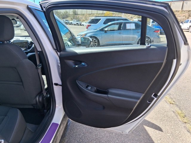 Used 2018 Chevrolet Volt LT w/ Comfort Package FWD image 13