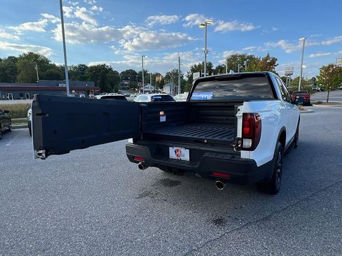 Used 2021 Honda Ridgeline Sport image 18