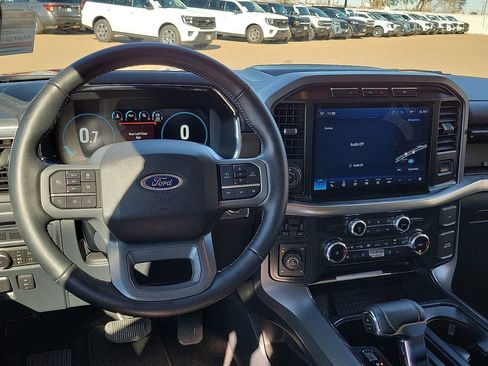 Used 2022 Ford F150 Lariat w/ Equipment Group 502A High image 16