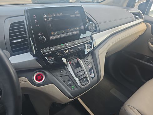 Used 2018 Honda Odyssey EX-L image 22
