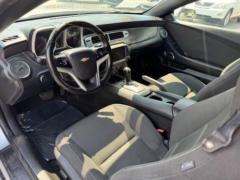 Used 2014 Chevrolet Camaro LT RWD image 9